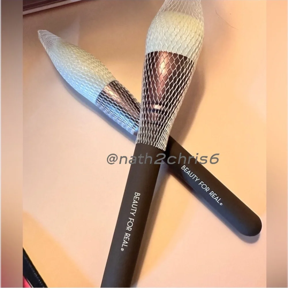 Beauty For Real Complexion and Powder brush Duo New in Pouch.